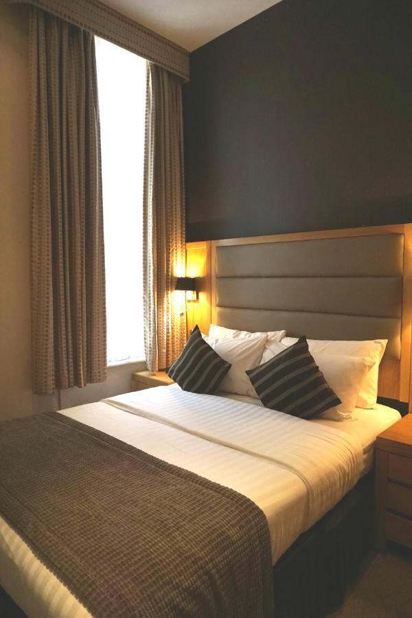 Lord Jim Hotel London Kensington Екстериор снимка