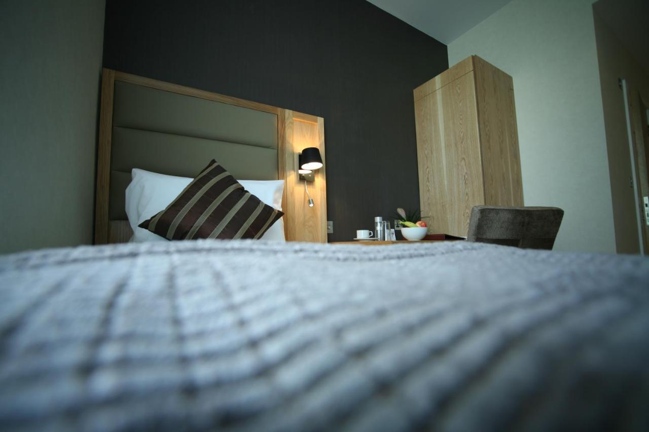 Lord Jim Hotel London Kensington Екстериор снимка