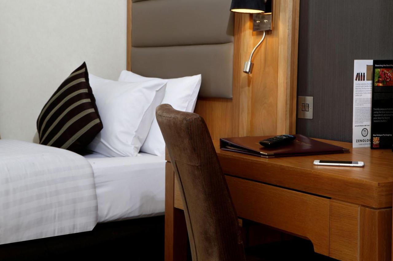 Lord Jim Hotel London Kensington Екстериор снимка