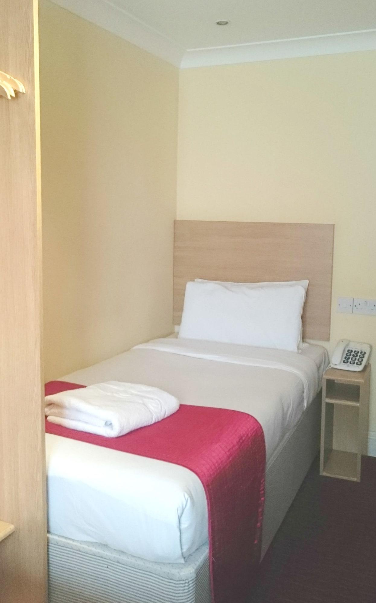 Lord Jim Hotel London Kensington Екстериор снимка