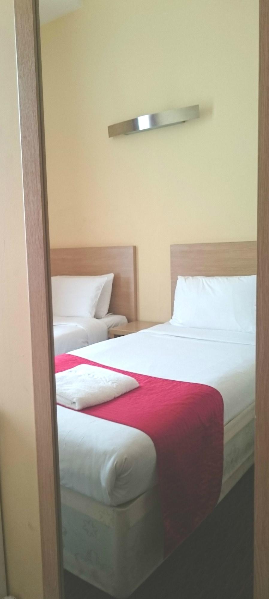 Lord Jim Hotel London Kensington Екстериор снимка