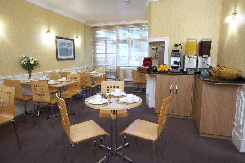 Lord Jim Hotel London Kensington Екстериор снимка
