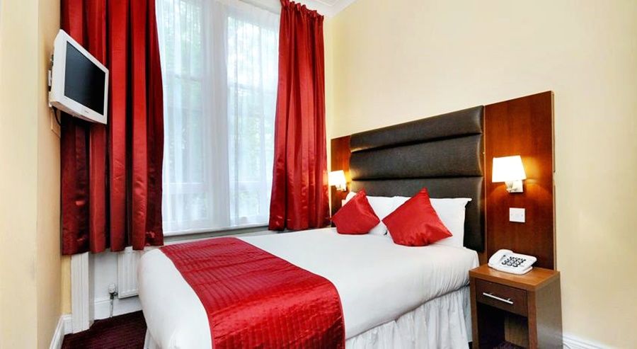 Lord Jim Hotel London Kensington Екстериор снимка